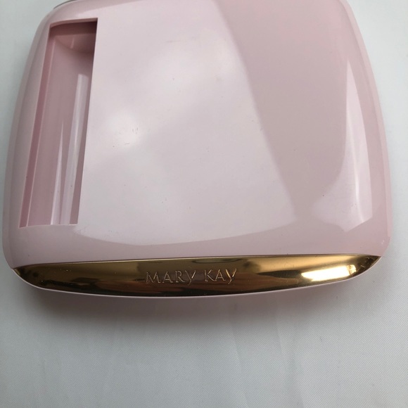Older Mary Kay custom compact new with box - Picture 5 of 5